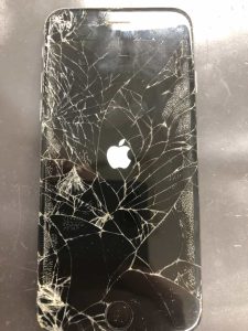 iPhone6s画面割れ