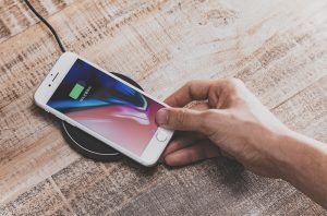iphone8imgl8322_tp_v