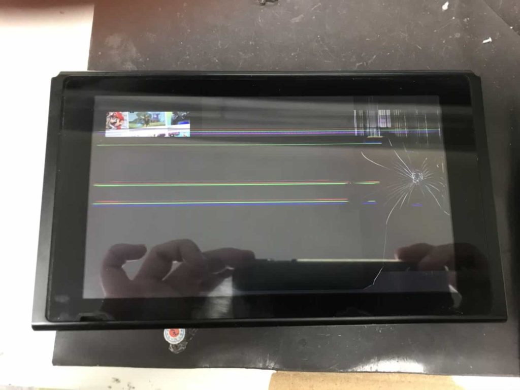 スイッチ液晶破損