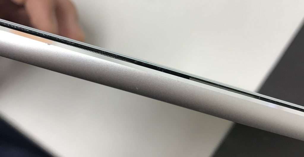 スマホスピタル博多駅前店iPadAir