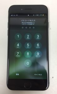 画面割れ　iPhone8　before　スマホスピタル鹿児島店