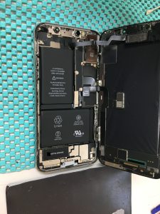 スマホスピタル博多駅前店 iPhone X 画面修理
