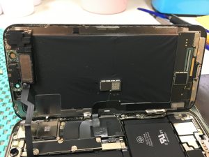 スマホスピタル博多駅前店 iPhone X 画面修理