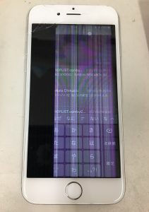 iPhone 6s　液晶漏れ　画面交換　スマホスピタル博多駅前店