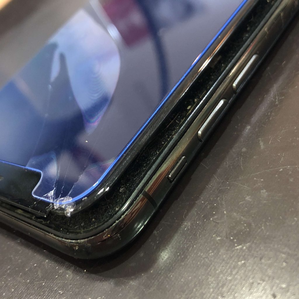 iPhoneX バッテリー、画面交換　膨張 (3) (1)