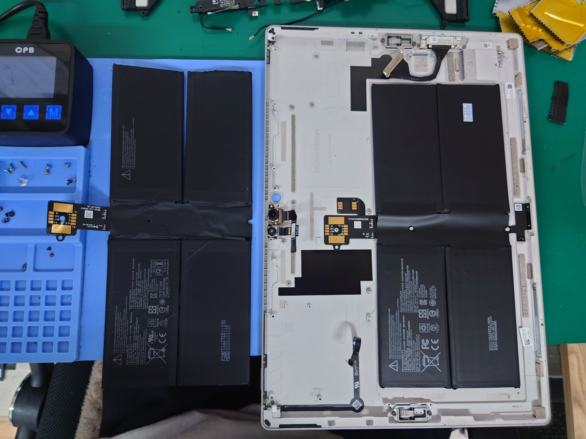 建設系企業営業スタッフ様のSurface Pro (第 5 世代)×100台の