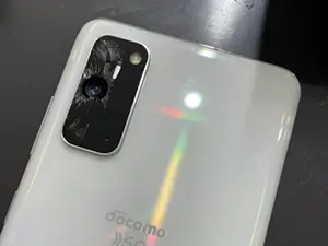 Galaxy S20のカメラレンズ割れ修理
