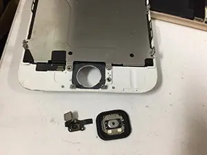 経年劣化で反応しなくなったiPhone 6sのホームボタン