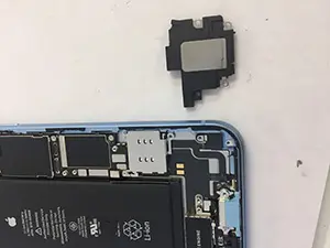 音が割れるiPhone XRのスピーカー