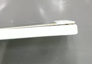 iPhoneSEバッテリー膨張修理