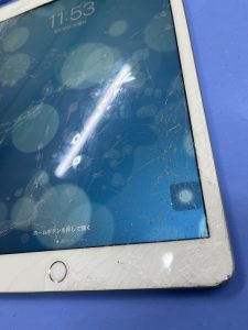 iPad7ガラス交換前