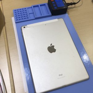 iPad7加熱中