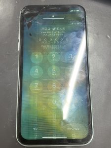 iPhone11画面交換前