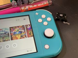 Switch Lite アナログスティック 修理後