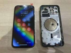 iPhone12Pro背面　修理後2