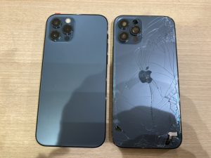 iPhone12Pro背面　修理後