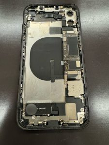 iPhone11 バッテリー交換 4