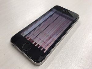 iPhone SE2 液晶不良