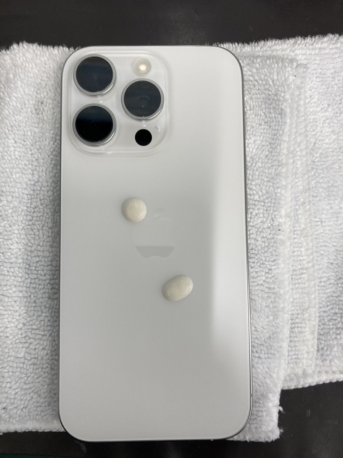 iPhone16】ガラスコーティングして割れにくい画面に！！【即日対応可
