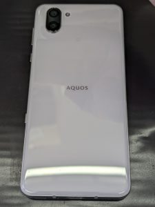 AQUOS R3背面