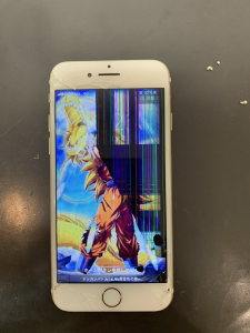 iphone%ef%bc%96%e6%b6%b2%e6%99%b6%e6%bc%8f%e3%82%8c%e4%bf%ae%e7%90%86%e5%89%8d