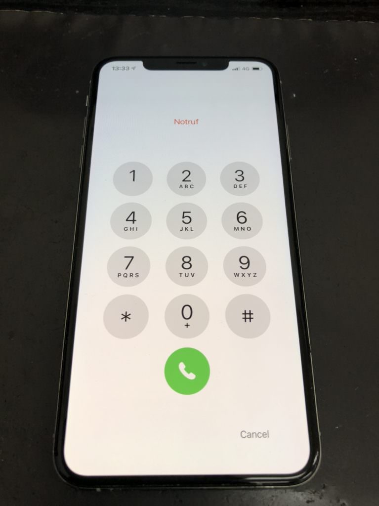 iphone-xs-max%e6%b6%b2%e6%99%b6%e4%ba%a4%e6%8f%9b%e5%be%8c