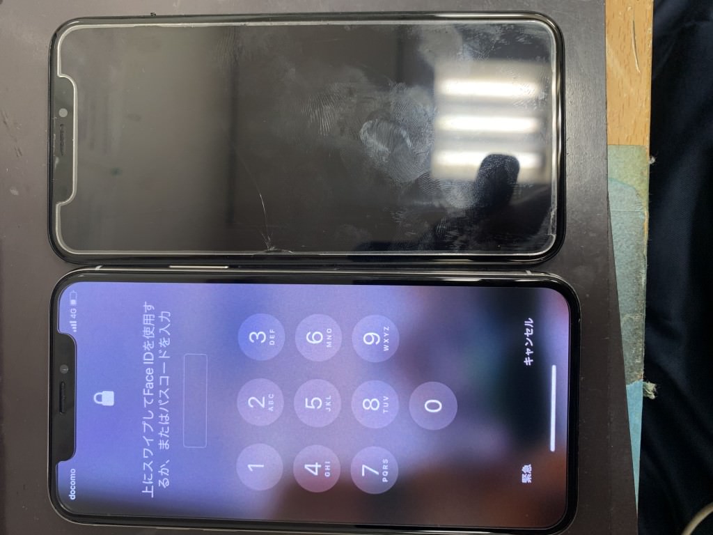iPhoneX 画面真っ白