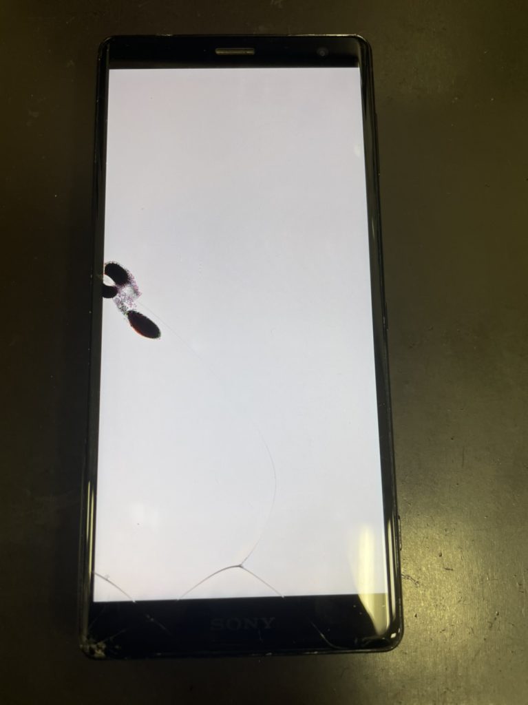 Xperia XZ2 液晶破損