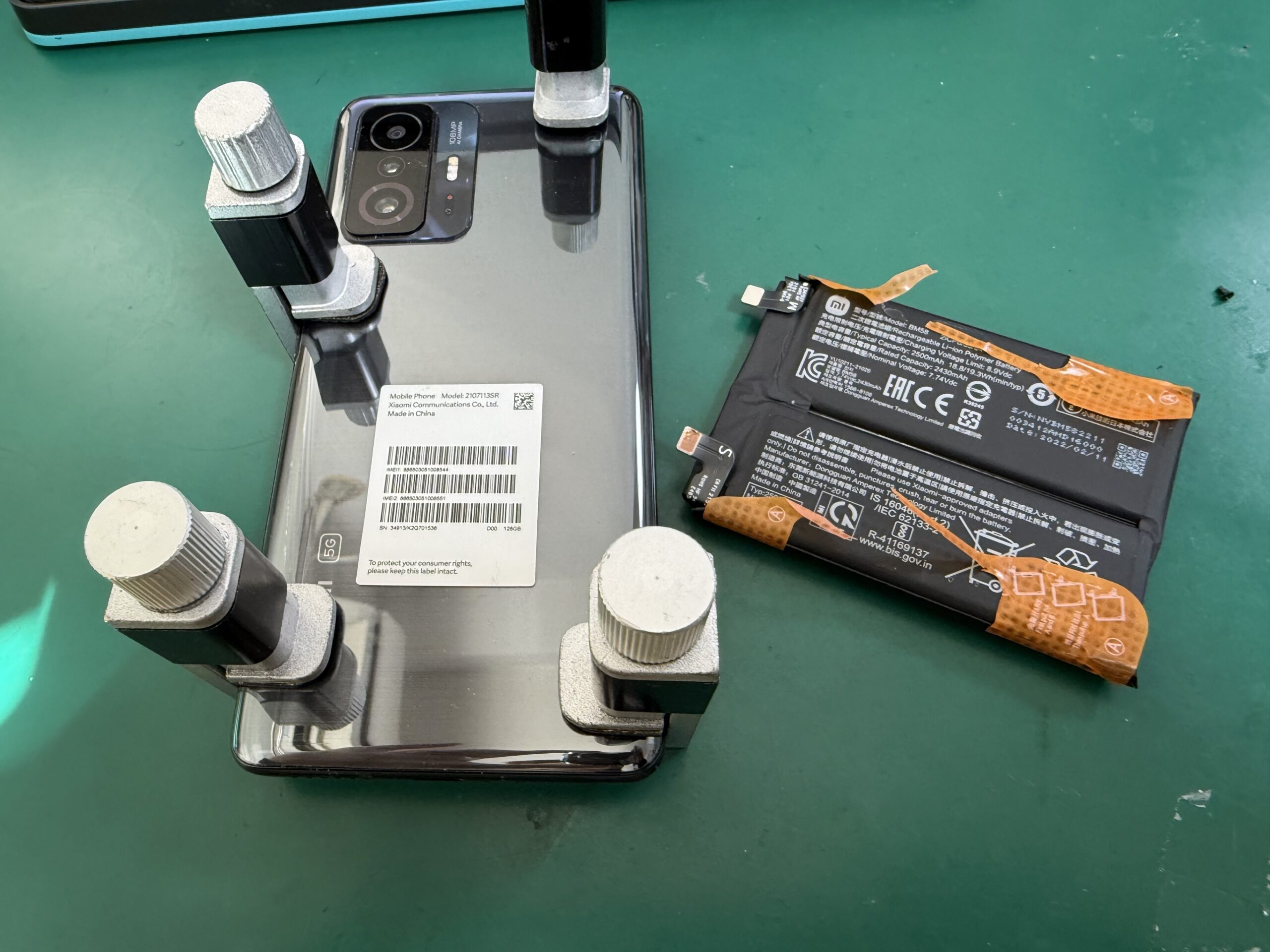 経年劣化で減りが早くなったXiaomi 11T Proのバッテリー交換修理