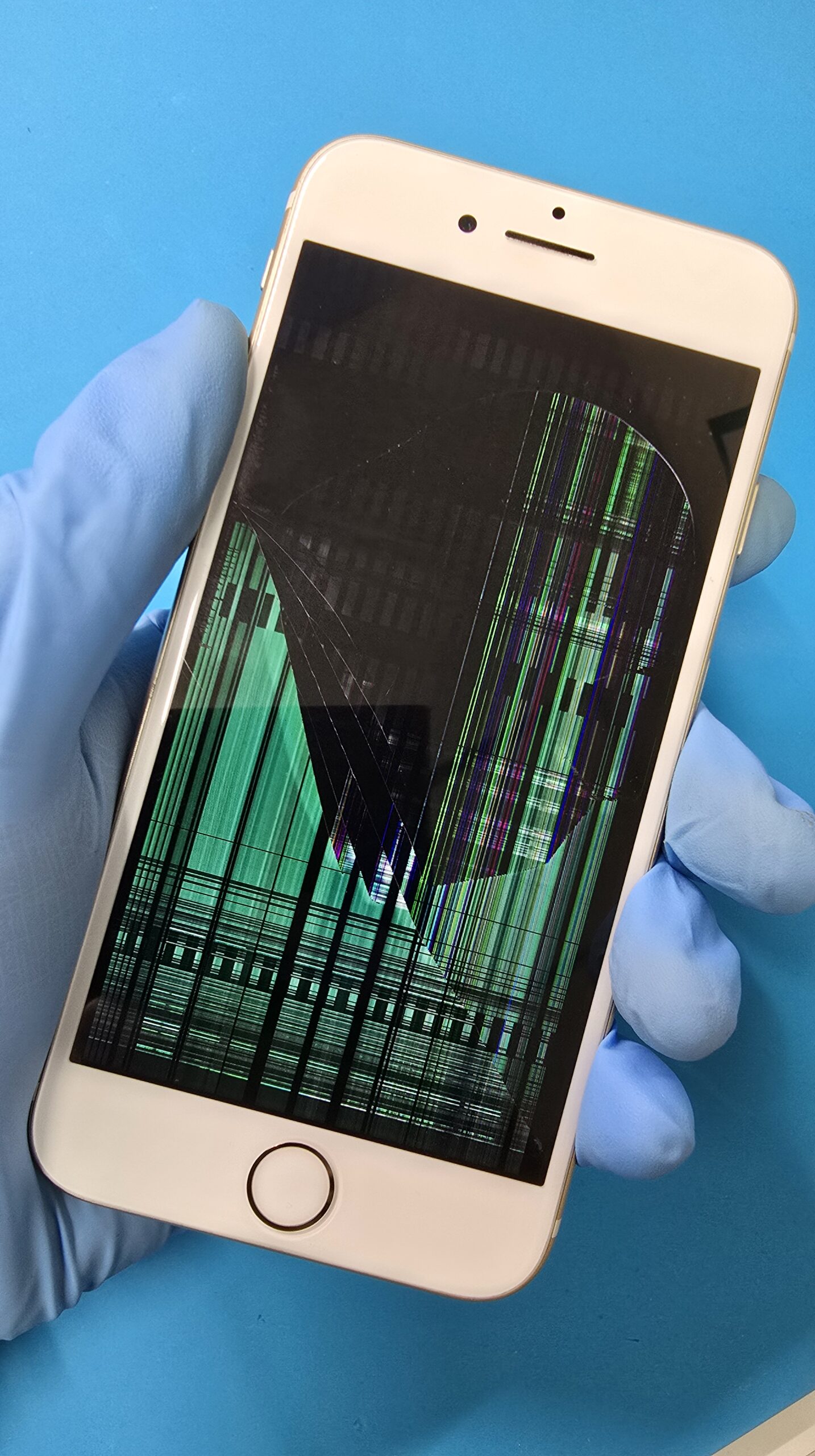 iPhone7 画面割れ　動作確認ok 画面割れiPhone7を自分で修理してみた！費用や注意点まとめ | ち
