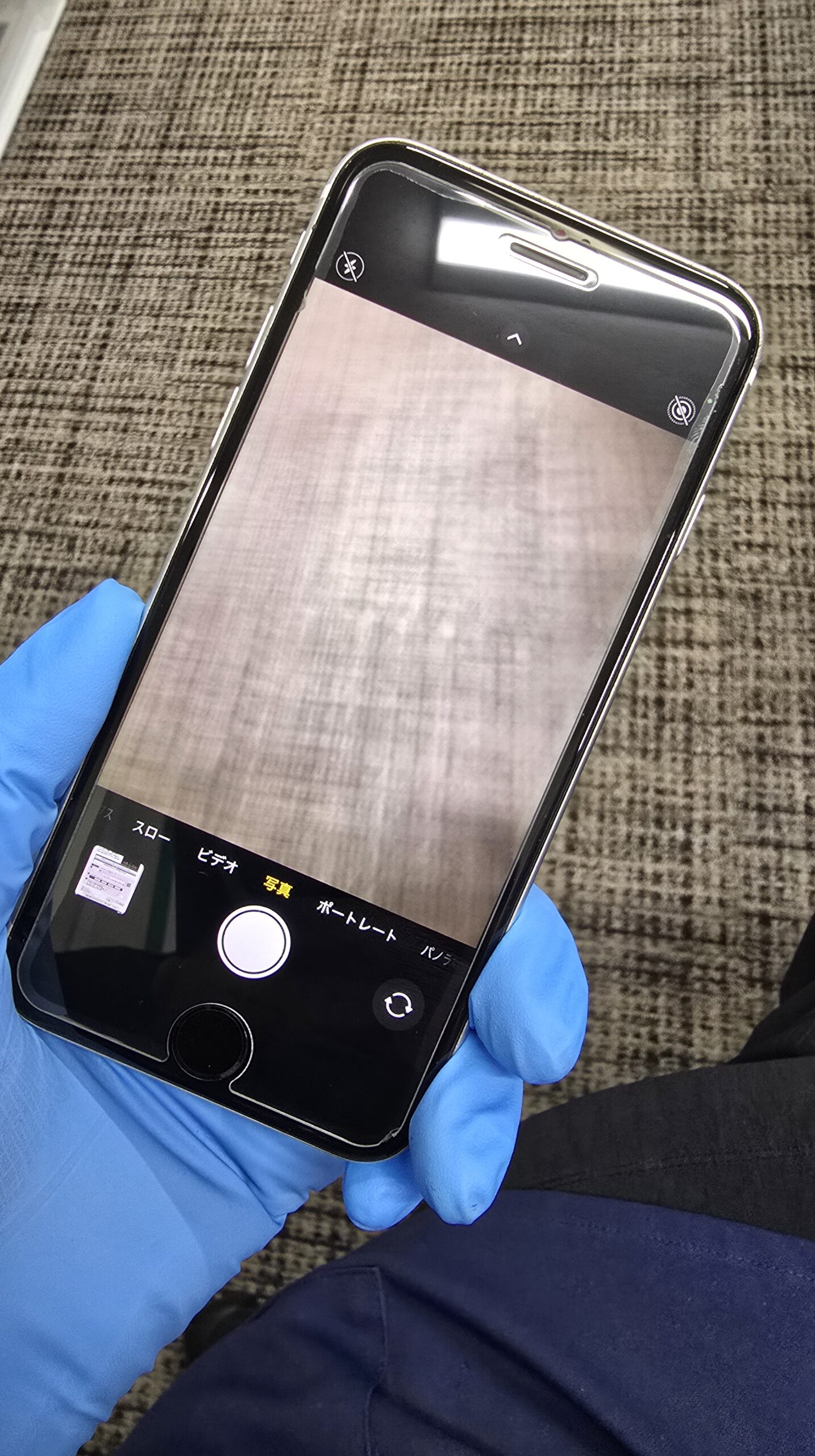 iPhone SE 第2世代 128GB リアカメラ難あり iPhone SE(第2世代)】リアカメラの撮影画面が揺れる不具合も即日修理