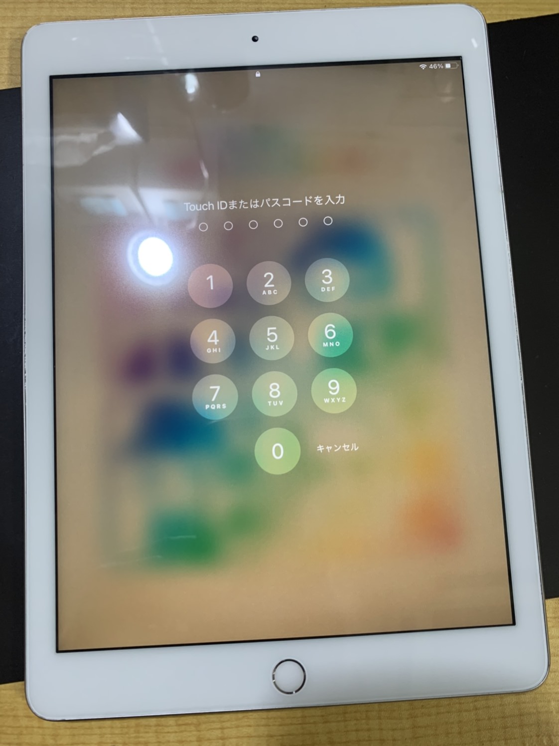 ipad5のガラスが割れて画面交換修理