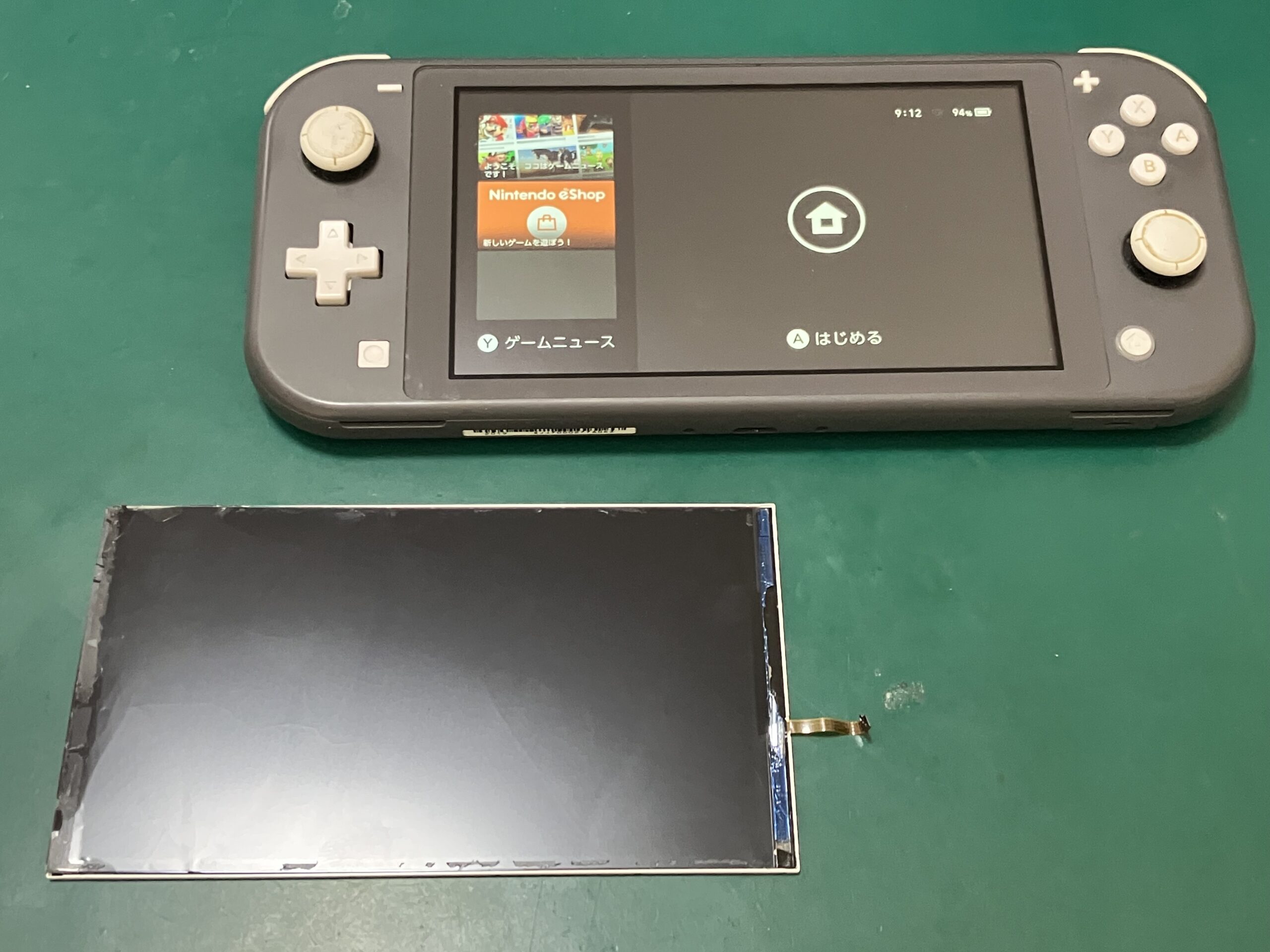 Switch Lite】横線が入ってしまった表示不良も、スマホスピタルで修理