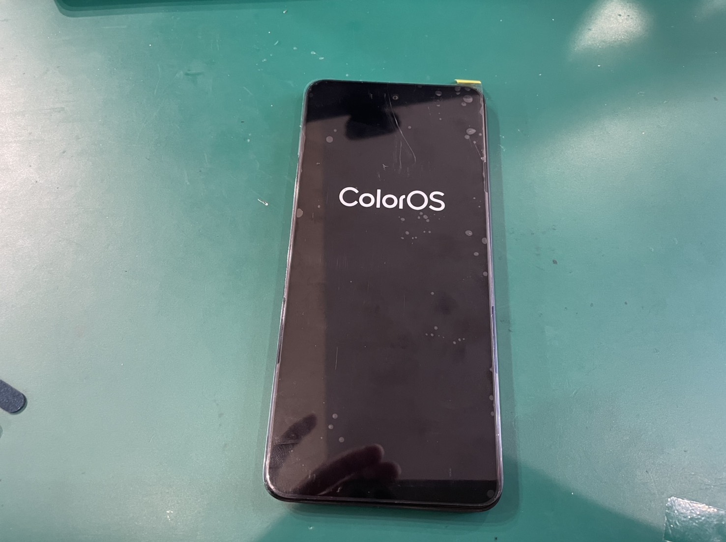 OPPO A3 5G】落下による画面破損。 | スマホスピタル たまプラーザ駅前