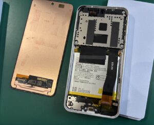 AQUOS Sense9】Androidの画面割れ/表示不良ご相談ください！スマ
