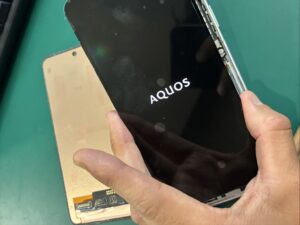 AQUOS Sense9】Androidの画面割れ/表示不良ご相談ください！スマ