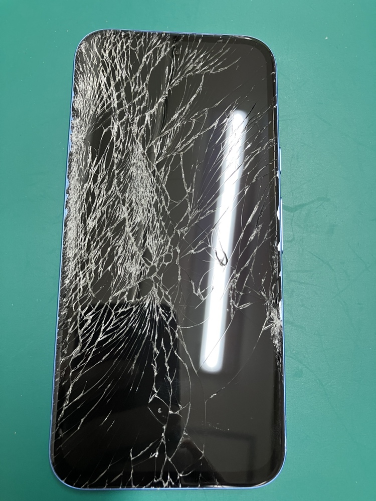 Pixel 8a画面交換！ | スマホスピタル 自由が丘店の修理速報