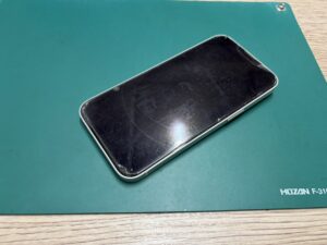 作業前：iPhone14の電池持ちが悪くなった交換前の状態