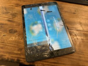 iPad (第9世代)画面修理