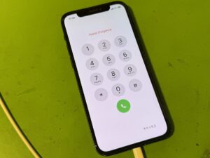 iPhone 12 画面交換修理 中華街