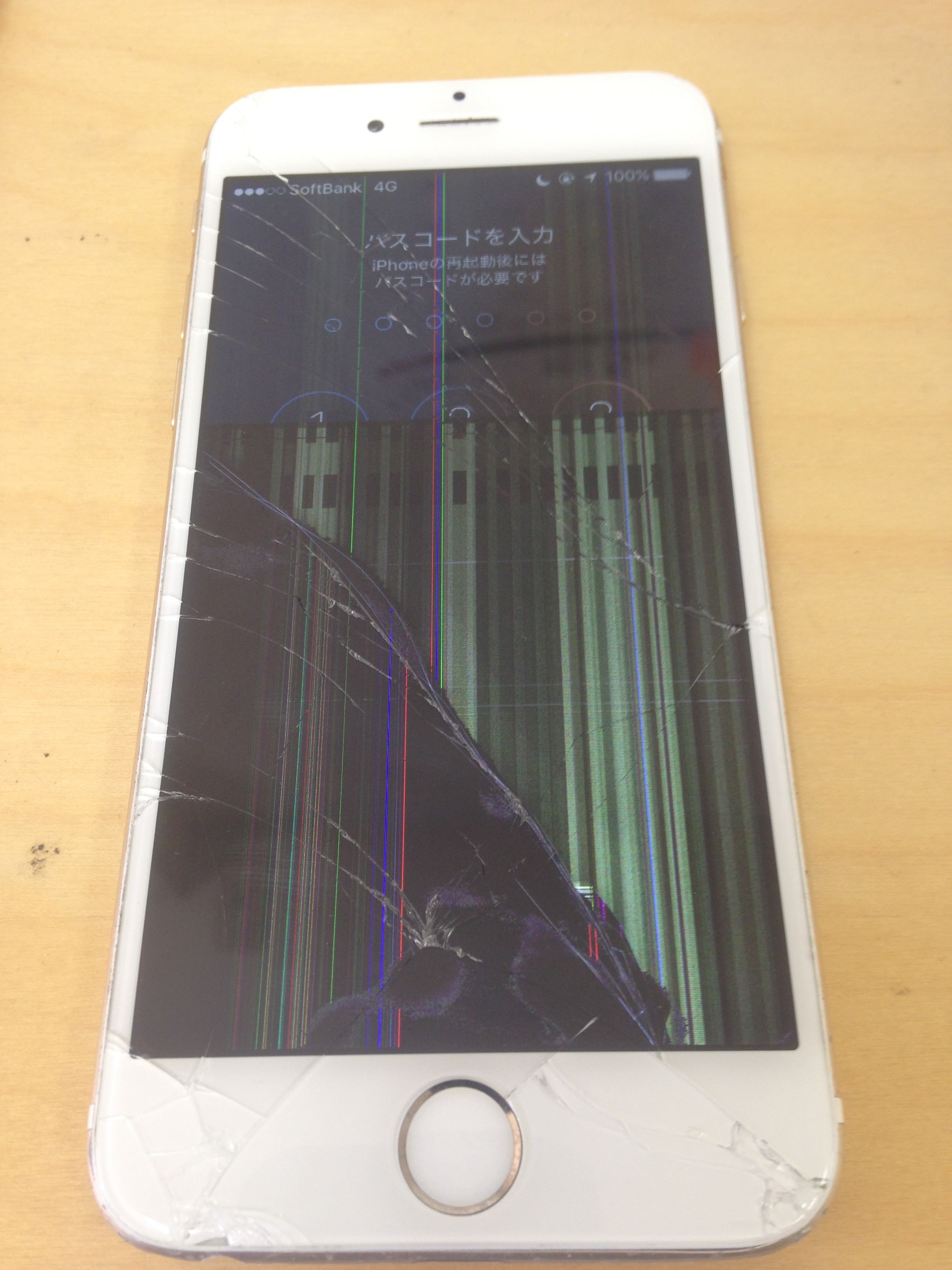 イライラして投げてしまったスマートフォンの末路 スマホスピタル姫路キャスパ
