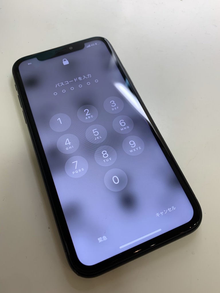 修理iPhoneX画面交換