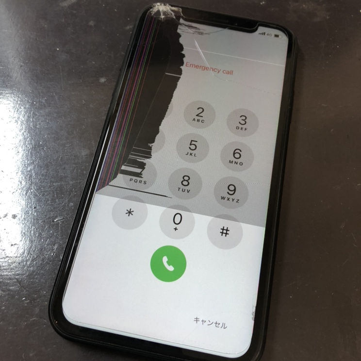 iPhoneX　画面液晶シミや線