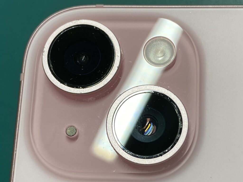 iPhone15の広角カメラレンズ交換修理後