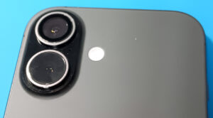 iPhone 17のカメラレンズ交換