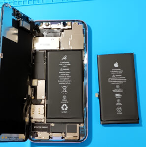 iPhone12のバッテリー交換