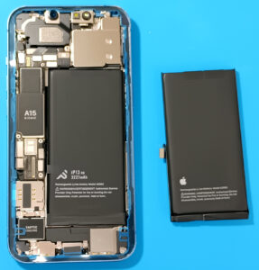 iPhone 13のバッテリー交換