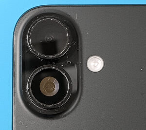 iPhone 16のカメラレンズ交換