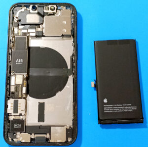 iPhone 13のバッテリー交換