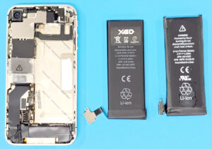 iPhone 4sのバッテリー交換